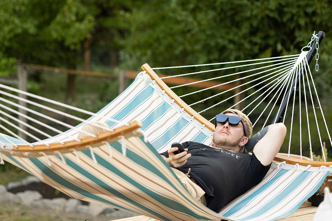 From Beach to Binge-Watching: How Video Screen Sunglasses are Elevating Summer Fun